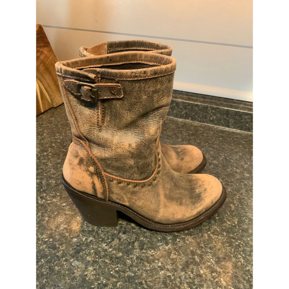 Independent Boot Company Aged Ankle Boots - Picture 6 of 8